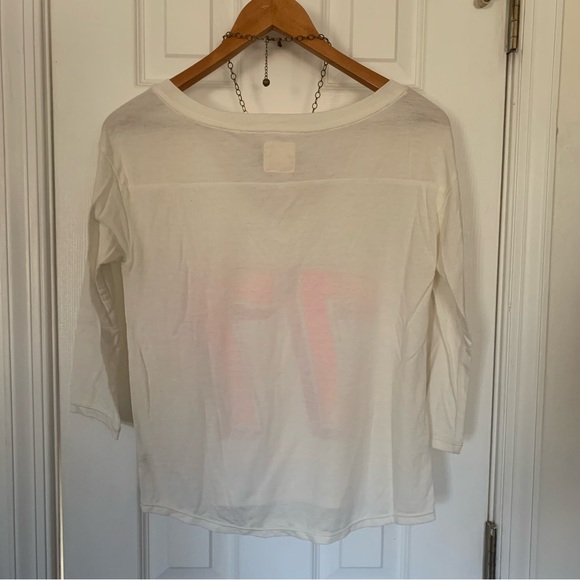 Y2K AEO White 77 Jersey V-Neck Vintage Tee - Picture 7 of 7